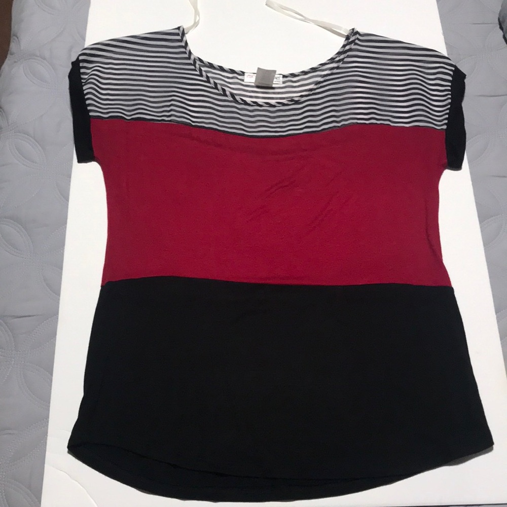 A’GACI 3 sectioned shirt